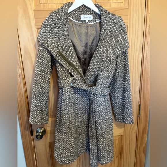Wool coat - Picture 1 of 2